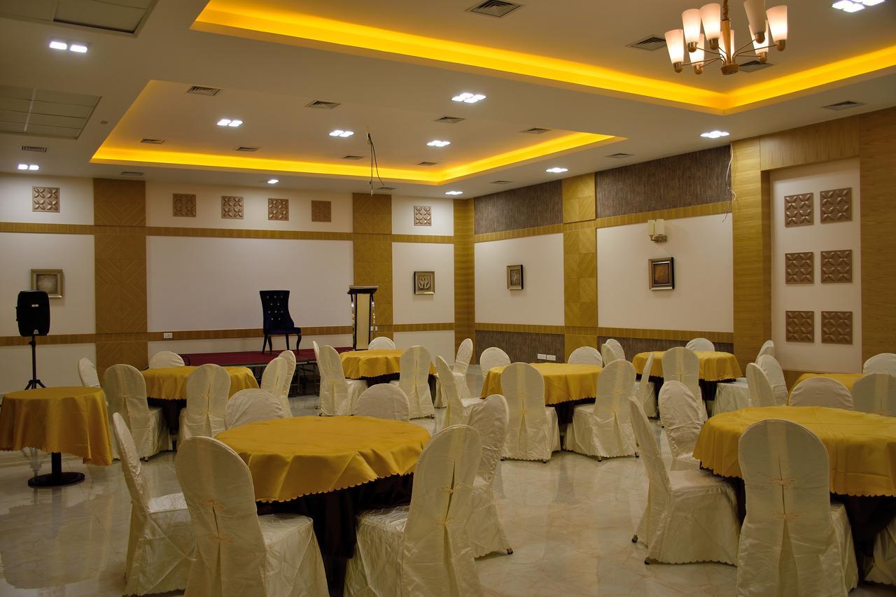 Hotel Laya Inn Ariyalur Buitenkant foto