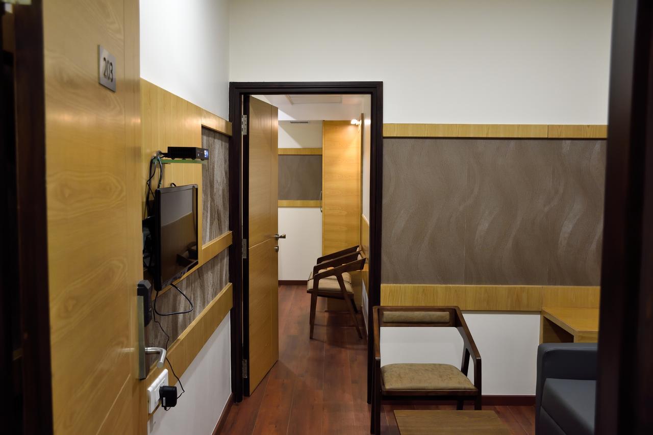 Hotel Laya Inn Ariyalur Buitenkant foto