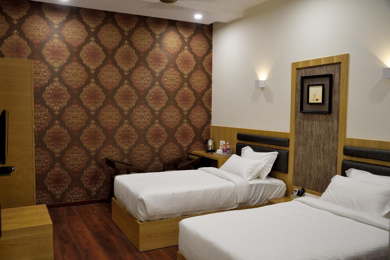 Hotel Laya Inn Ariyalur Buitenkant foto