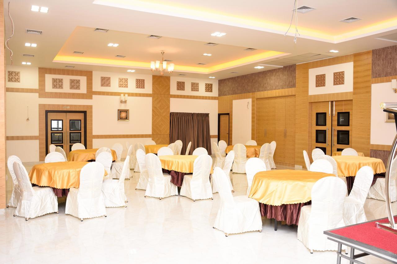 Hotel Laya Inn Ariyalur Buitenkant foto