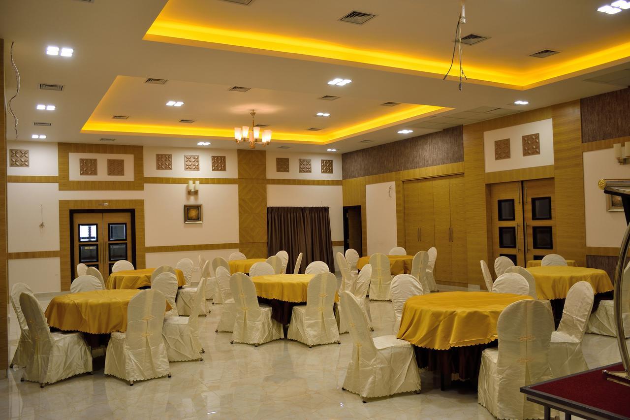 Hotel Laya Inn Ariyalur Buitenkant foto