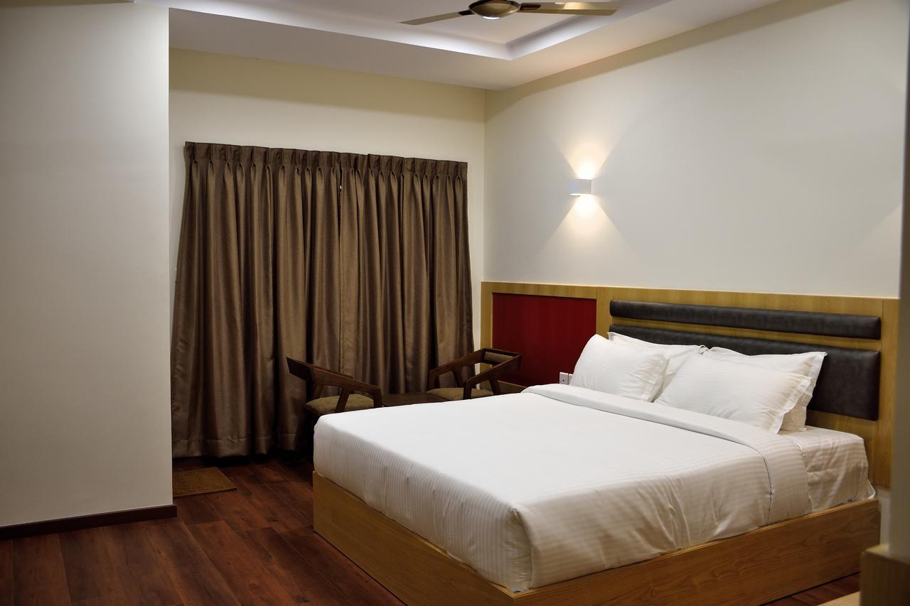Hotel Laya Inn Ariyalur Buitenkant foto